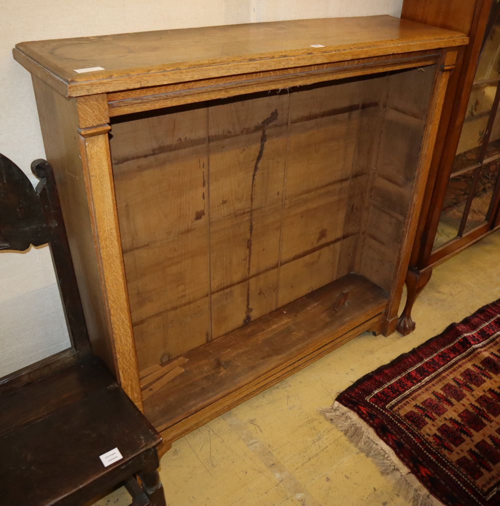 A Victorian oak open bookcase, W.122cm, D.32cm, H.120cm